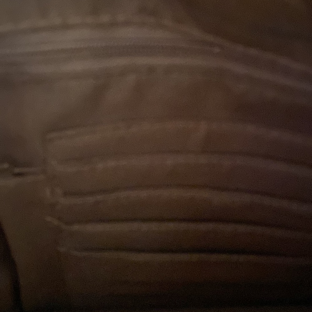 Handbag - Picture 9 of 10